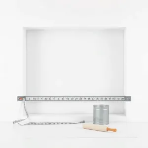 Czy odlicza się otwory okienne podczas malowania