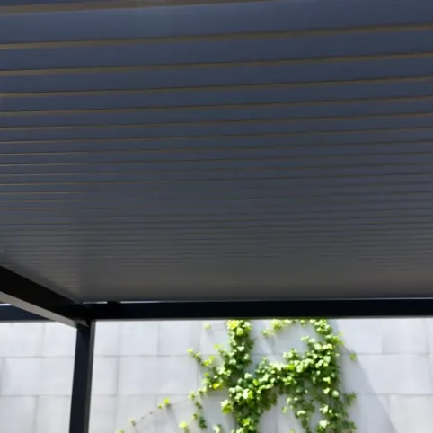 Dach żaluzjowy do pergoli