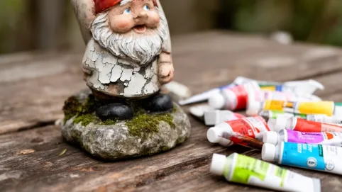 Farby do malowania figurek ogrodowych