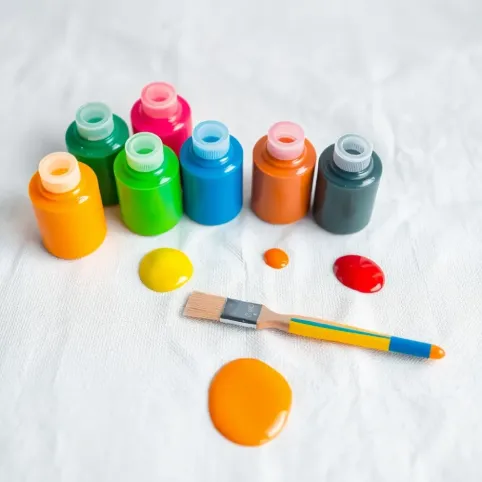 Farby do malowania na płótnie dla dzieci