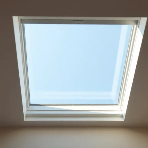 Folia na okno dachowe