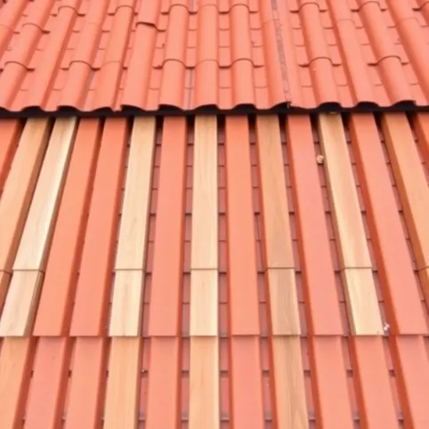 Ile łat na 100m2 dachu