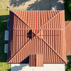 Jak obliczyć powierzchnię dachu wielospadowego