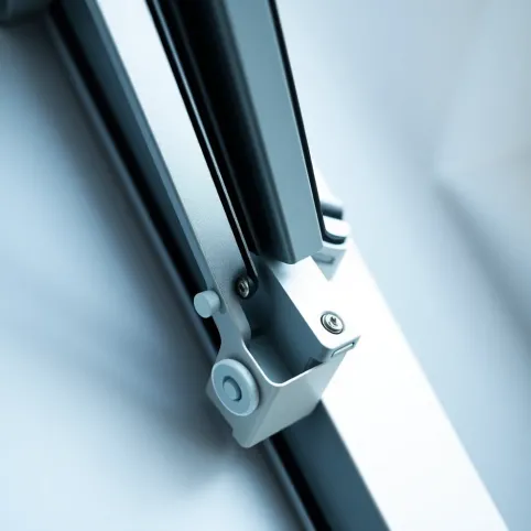 Jak otworzyć okno dachowe do mycia FAKRO