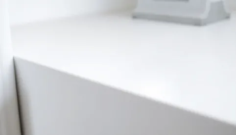 Jak pomalować meble na biały połysk