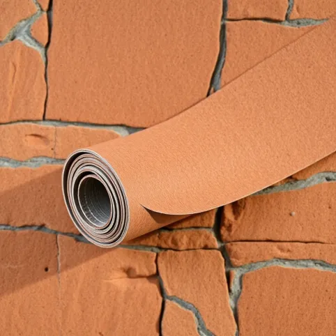 Kamień w rolce na kominek