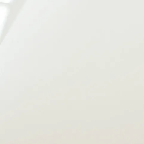 Malowanie drzwi z okleiny