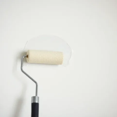 Malowanie farbą lateksową na lateksową