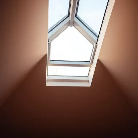 Montaż okna dachowego Roto