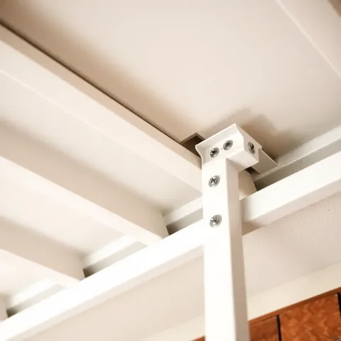 Montaż podbitki dachowej z PCV