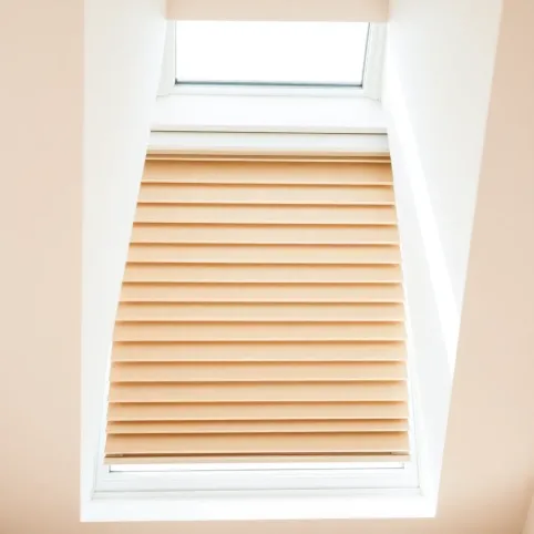 Rolety do okien dachowych